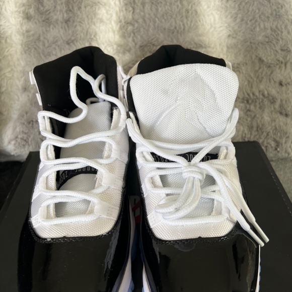 Two pairs of Jordan’s main image 6